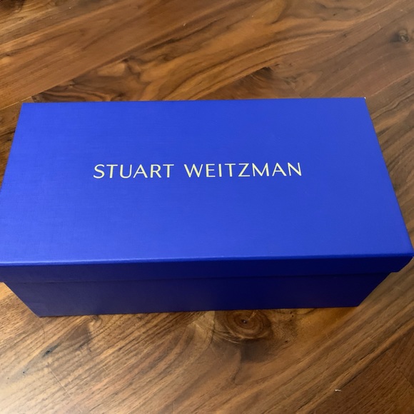 NWT Stuart Weitzman Anita leather sandal in white - Picture 5 of 7